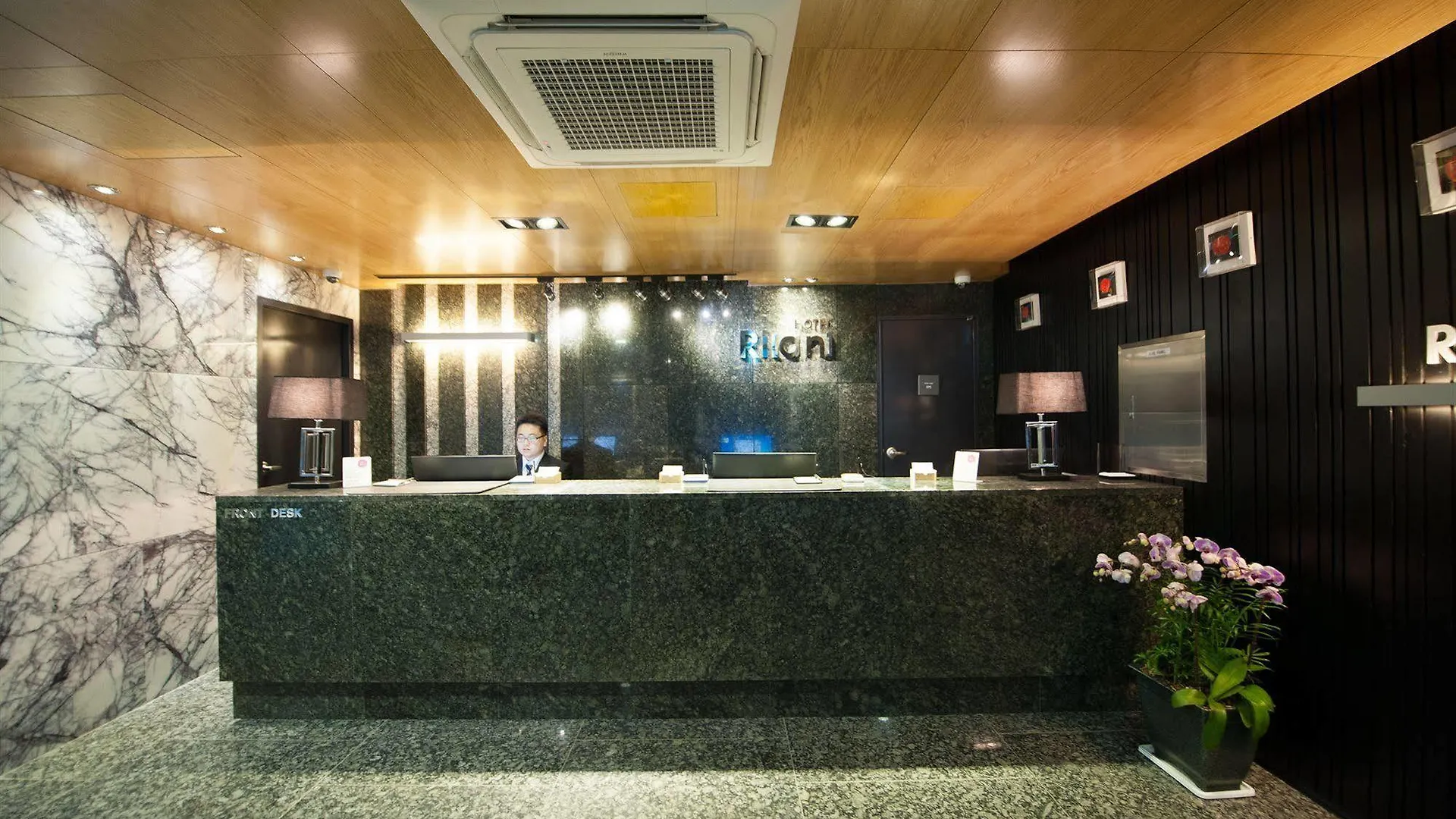 Rian Hotel Seoul